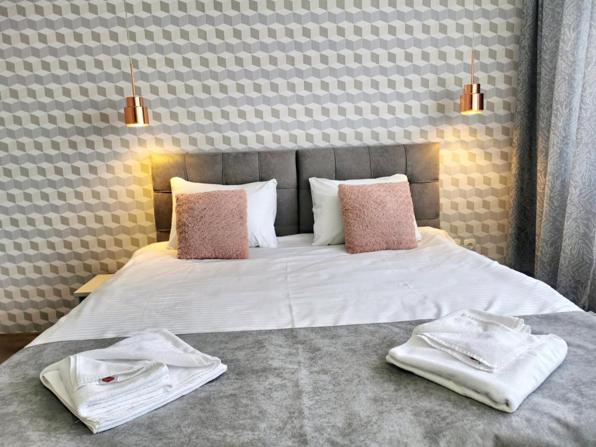 Guest rooms Denicija Skopje Buitenkant foto