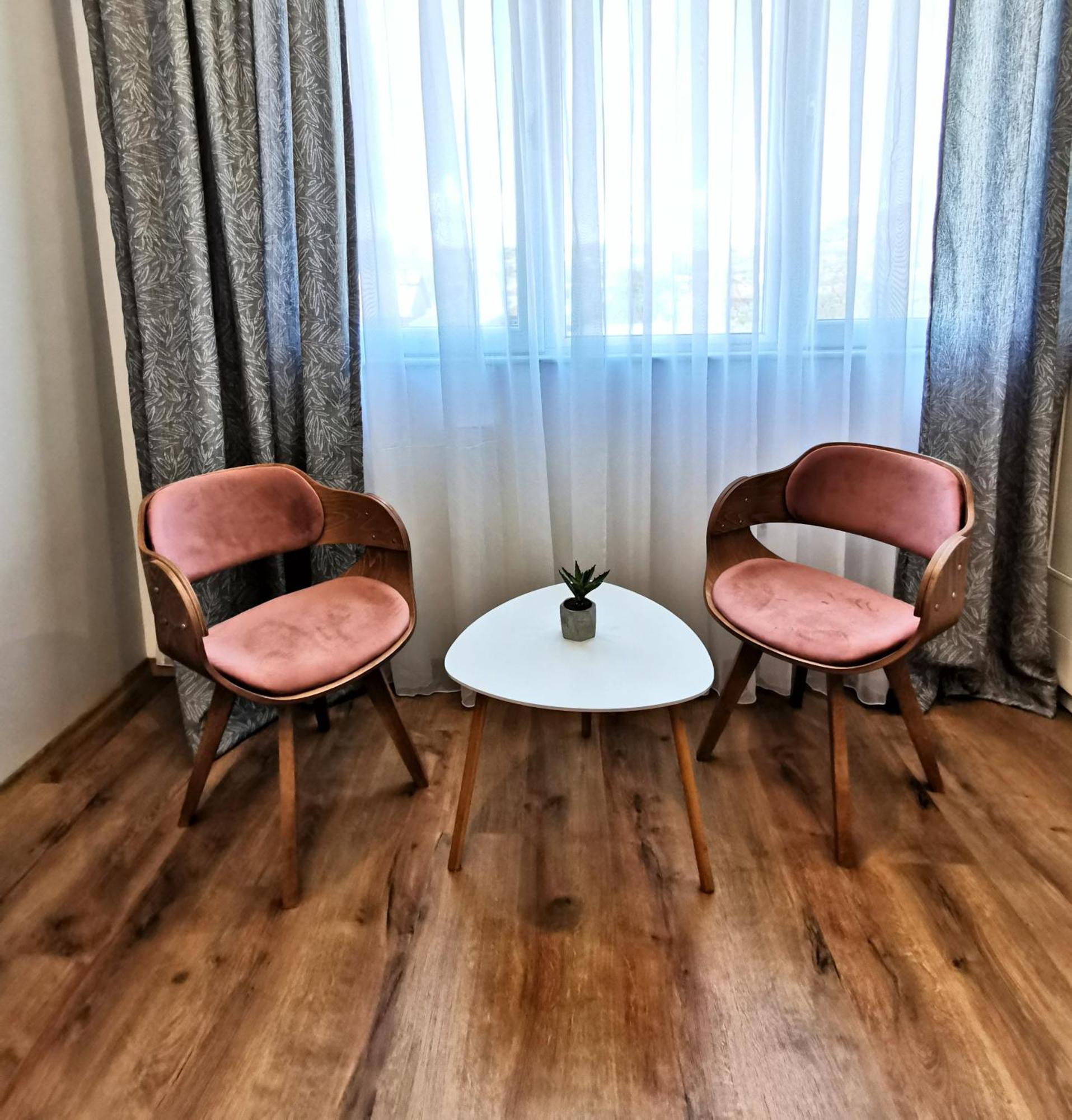 Guest rooms Denicija Skopje Buitenkant foto